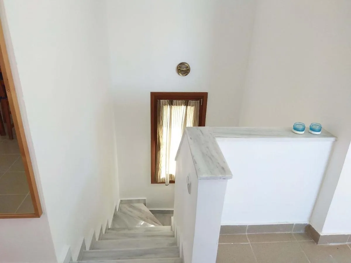 Nautilus Residence Maisonette In Front Of The Sea Ierissos Greece